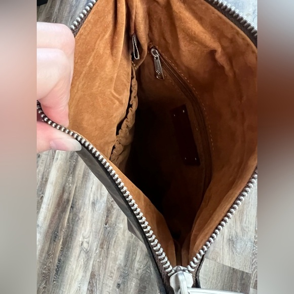 Patricia Nash Leather Tooled Fold Over Clutch - Picture 6 of 6